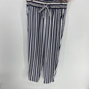 Zara TRF navy blue white striped Paperbag cropped pants pockets womens s